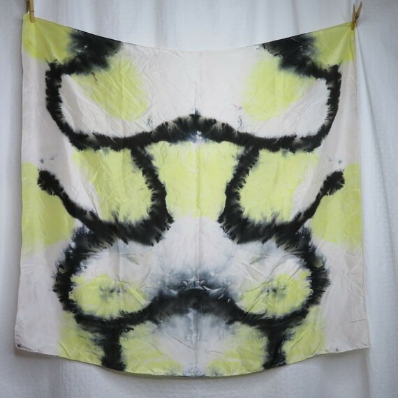 Vintage Silk Neck Scarf Hand Rolled Yellow Black … - image 4