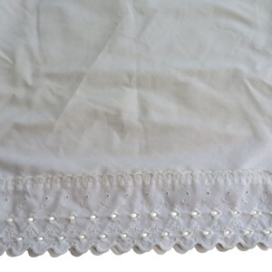 Vintage Martex Vitt Standard Örngott Med En Öppning Med Broderad Fåll Tillverkad I USA bild 5