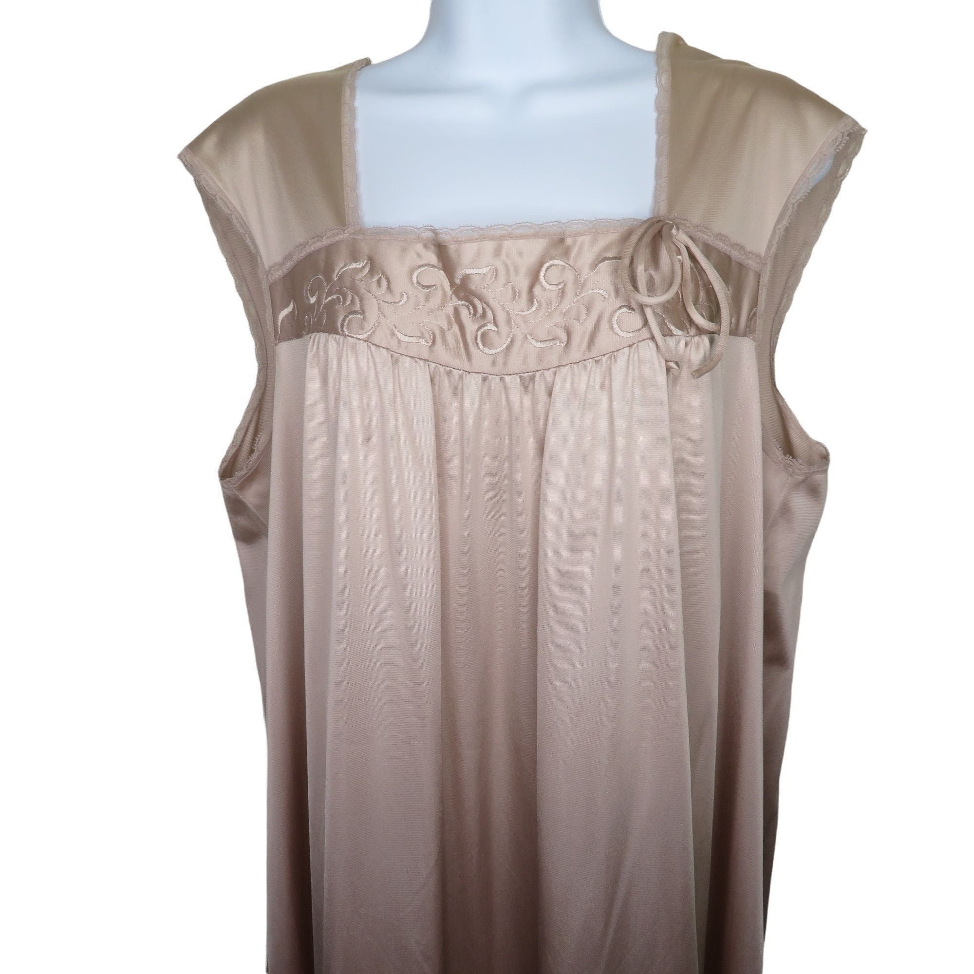 Vintage 70s JC Penny Full Length Nylon Nightgown M Beige - Etsy