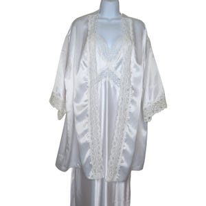 Vintage White Lace Satin Slip Nightgown Robe Peignoir Set Womens Small Wedding Honeymoon Made in USA