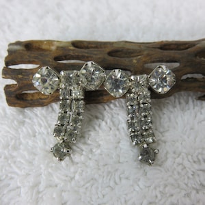 Vintage 50s Crystal Rhinestone Dangle Screw Back Earrings Unmarked