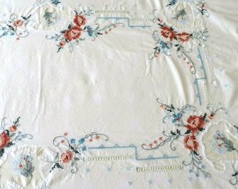Vintage White Battenburg Lace Tablecloth Floral Embroidery Large 62&quot; x 78&quot; Cotton Linen