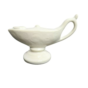 Vintage Ceramic Pottery Genie Aladdin Style Small Oil Lamp White Italy