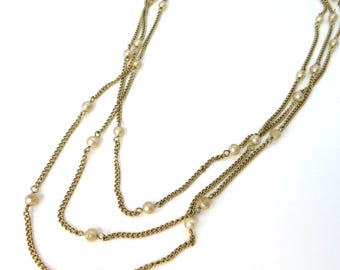 Vintage Gold-Tone One Strand Necklace Faux Pearls Elegant Chain Design 60-Inch Length