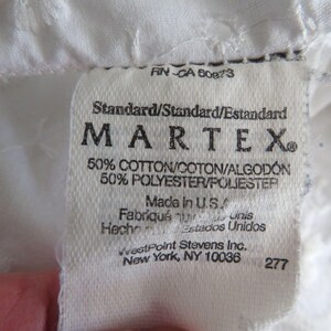 Vintage Martex Vitt Standard Örngott Med En Öppning Med Broderad Fåll Tillverkad I USA bild 6