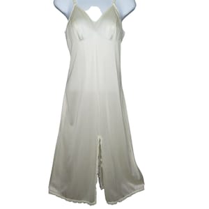 Vintage 70s JC Penny Full Dress Slip Dress S Ivory Nylon Lace Trim Front Back Slit Grunge Y2K Union Tag USA Made