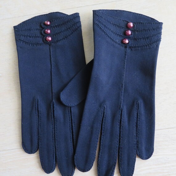 Vintage 60s Handmade Crescendoe Wrist Gloves Wome… - image 5