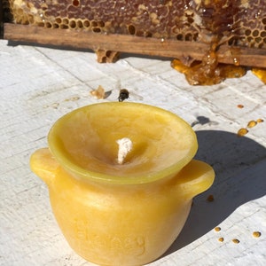 Honey Pot Beeswax Candle