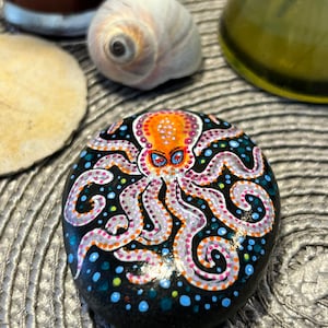 Octopus Painted Rock, Polka Dot Dotted Octopus, Animal Painted Stone, Home Decor, Hand Painted Rock, Squid, Painted Rocks