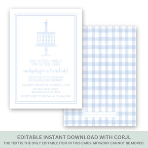Może przedstawiać: Prostokątne zaproszenie urodzinowe z ilustracją tortu w jasnoniebieską kratkę z jedną świeczką. Tekst brzmi: ONE LITTLE CANDLE ONE LITTLE CAKE, one big day for us to celebrate! PLEASE JOIN US TO CELEBRATE MCCALLAN'S FIRST BIRTHDAY! SATURDAY, JANUARY 25TH, 2025 | 2-4 PM 1122 BUTTERCUP DRIVE MILLEDGEVILLE, GA 31061 REGRETS ONLY TO LINDSAY AT 123-456-7890. Na odwrocie znajduje się wz&oacute;r w jasnoniebieską kratkę.