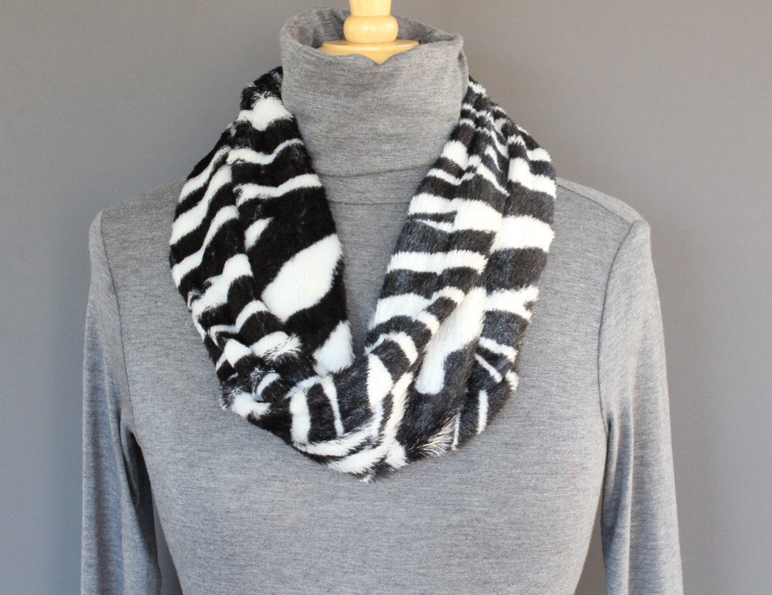 Black White Zebra Stripe Faux Fur Circle Infinity Endless Loop Long ...