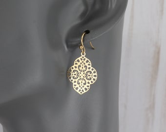 gold oval earrings filigree small medallion scroll cut out dangle earrings gold dangle earrings 1 5/8" long very lightweight dangles