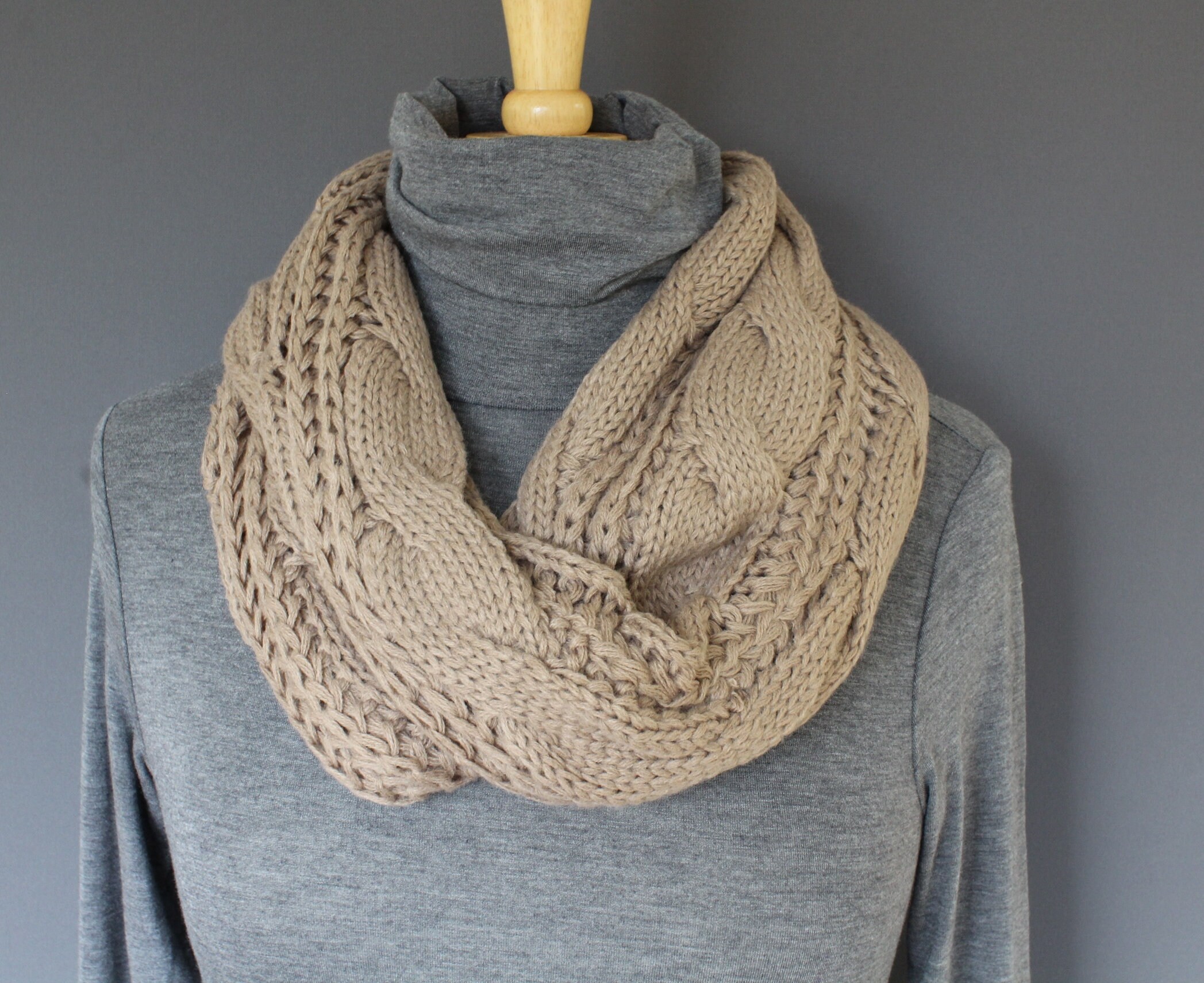 Beige Cable Knit Infinity Scarf Soft Chunky Knit Circle Endless Loop ...
