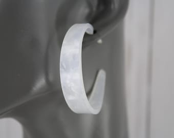 White hoop earrings marbled look plastic lightweight post hoops 1 7/8" wide acrylic light earrings