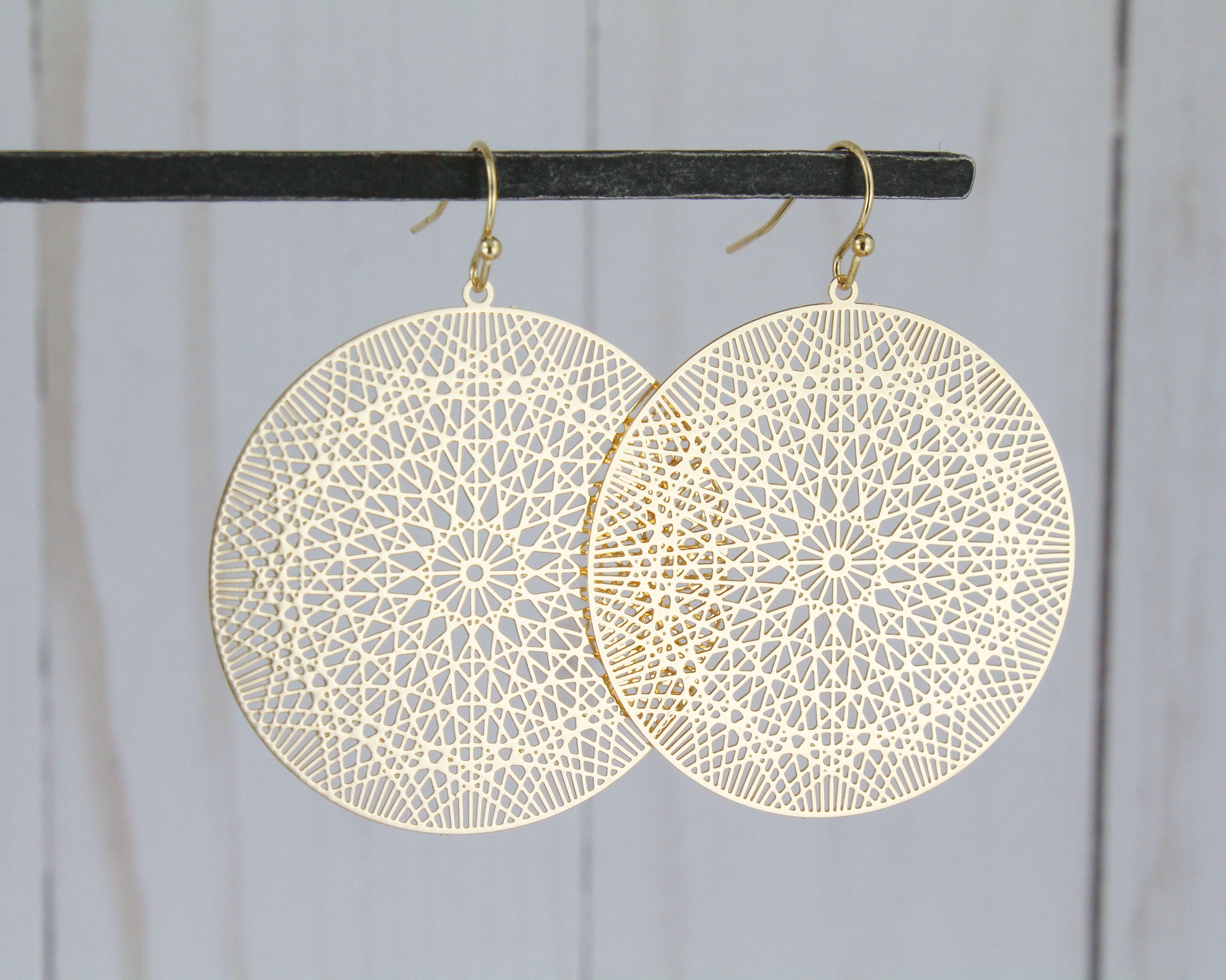 1.62 Peridot Drop Earrings in Yellow Gold - Filigree Jewelers