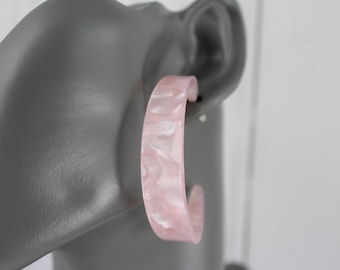 Pink hoop earrings marbled look plastic lightweight post hoops 1 7/8" wide acrylic light earrings