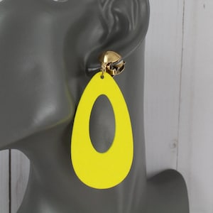 Yellow clip on earrings oval teardrop Big wood dangle clip earrings clips non-pierced earrings 3&quot; long Gold clips