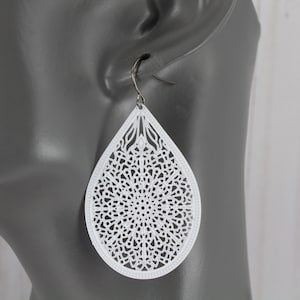 White teardrop earrings super lightweight filigree cut out pattern medallion 2 3/8&quot; long light oval earrings