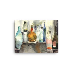 Puede incluir: Una pintura de acuarela de un bodeg&oacute;n con una colecci&oacute;n de botellas de vidrio de varias formas y tama&ntilde;os. Las botellas est&aacute;n dispuestas en una fila sobre una superficie de madera y est&aacute;n llenas de l&iacute;quidos de diferentes colores. Las botellas est&aacute;n pintadas en un estilo realista con colores suaves y apagados.