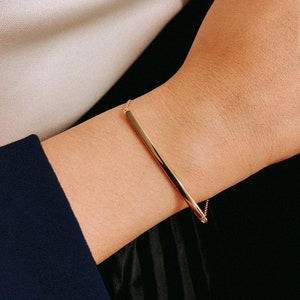 Gold Bar Armband | Gold Armband | 14k Echtgold überzogenes Armband | Geschenkidee für Sie | Geburtstagsgeschenk | Jubiläumsgeschenk | Zierliches Armband