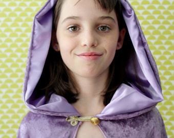 girl cape, princess cape for girls, dress up cape for kids, girl hood cape, dress up clothes for girls, Tata Drama handmade kids costumes