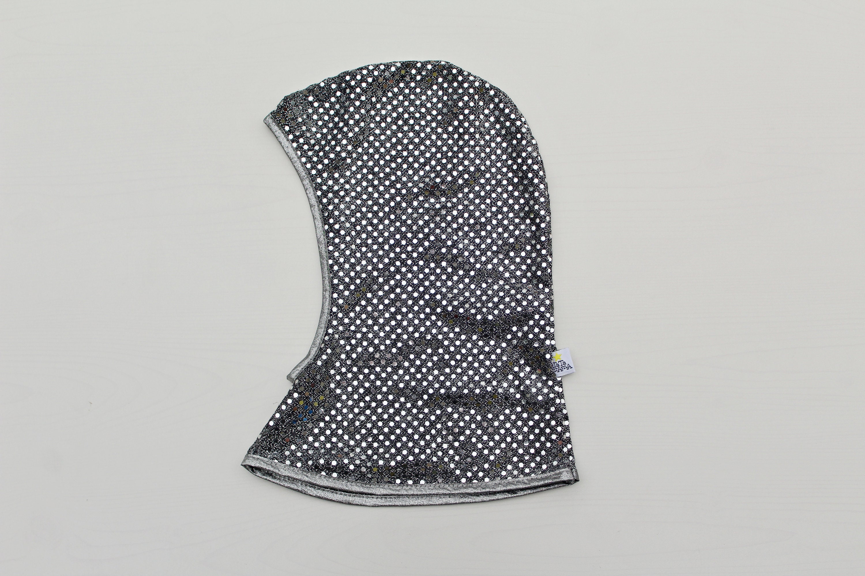 TOLOYE Costume Chevalier Enfant Médiéval avec Casque Épée Bouclier Cape pour Anniversaire Cosplay (XL TOLOYE Costume Chevalier Enfant Médiéval avec Casque Épée Bouclier Cape pour Anniversaire Cosplay (XL