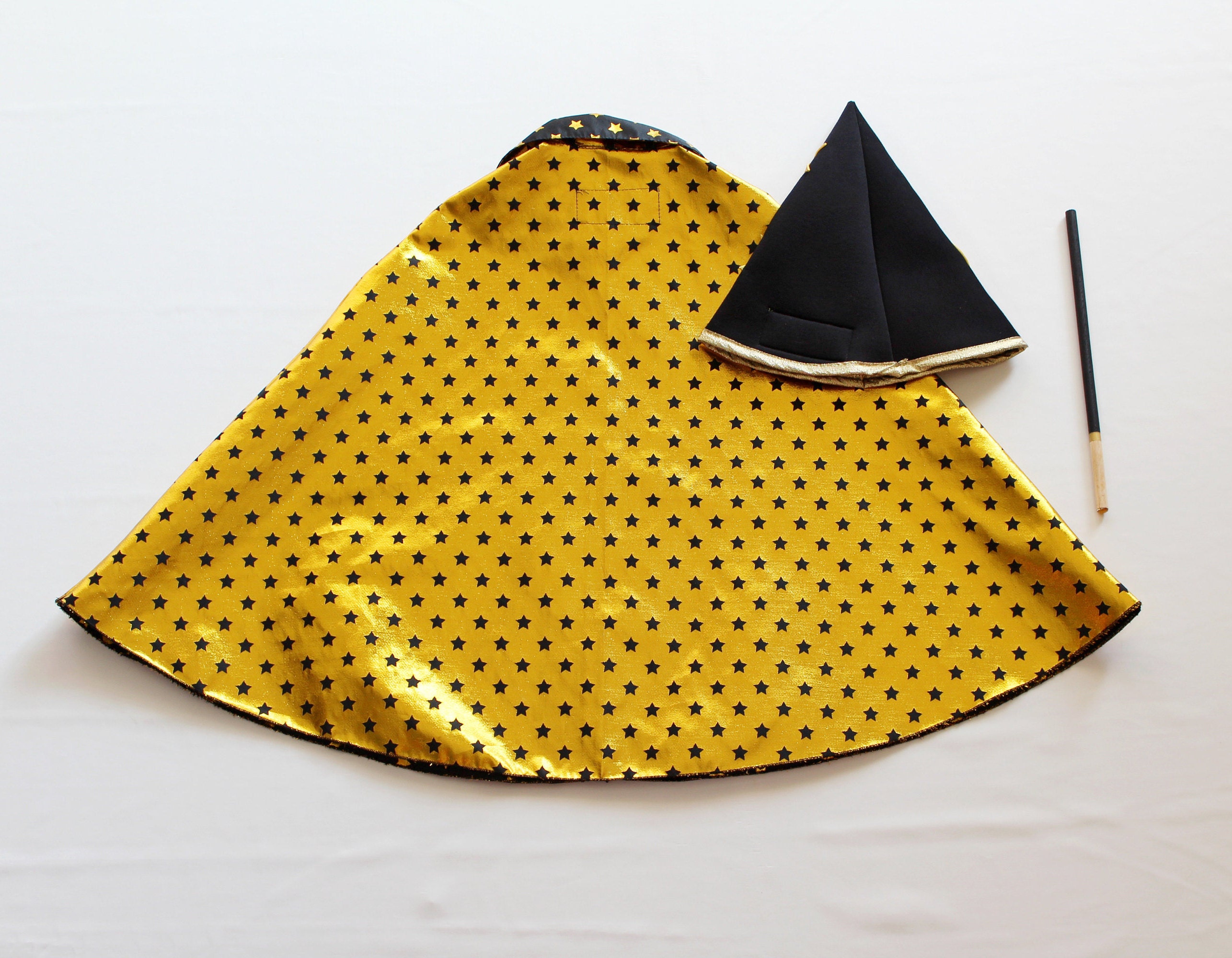 Costume Da Mago Per Bambini Con Mantello, Cappello E Accessori – Set Halloween Carnevale (A: Maschera / B: Borsa Zucca) - 2