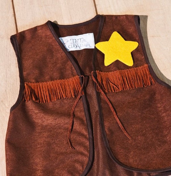 DISFRAZ VAQUERO Y VAQUERA: chaleco con flecos y estrella de sheriff para  niño y niña de 4 a 10 años, disfraz de vaquero -  España