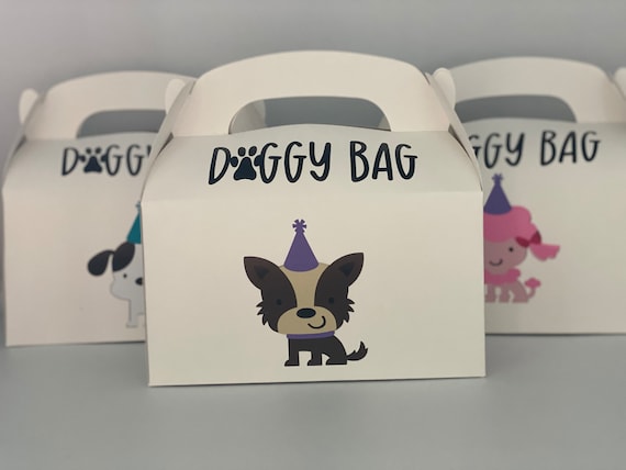 DOGGY BAG●ドギー・バッグ ●写真集・ツアーグッズ・うちわ まとめて Puppy Birthday Party, Dog Party Favors, Doggy Bag, Favor Box