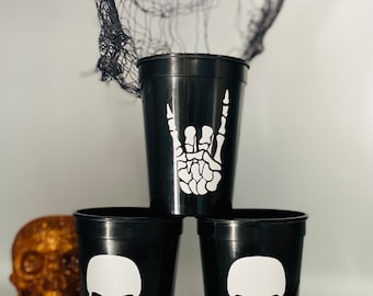 Skull Party cups, Halloween Party Cups, Rock On, Adult Halloween Paryt, Scary Halloween Party, Spooky, Party favors, Party Supplies