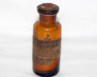 Antique 1905 Amber Oxychlorine Medicine Bottle "Professional Sample" sealed, Rare