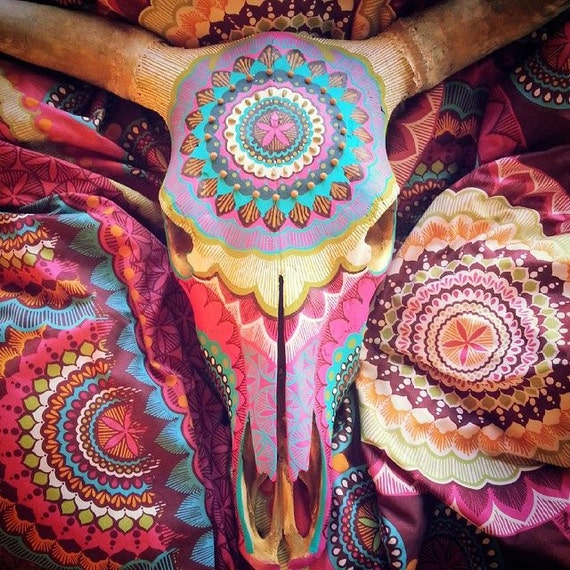 Hand painted steer skull. Beautiful bespoke uniquely | Etsy