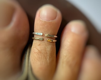 Toe Rings for Women, Toe rings, Set of 2 Toe Rings, Waterproof Sterling Silver Gold Filled Toe Rings, Adjustable Dainty  Rings, Hammered