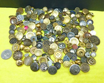 Vintage button collection-antique buttons lot-old sewing