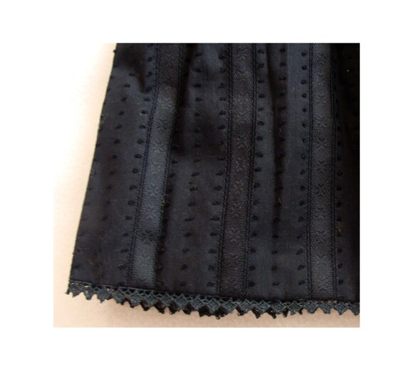 Vintage 1950's ornate black skirt top set  Gale &… - image 8