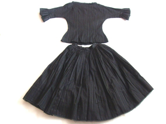 Vintage 1950's ornate black skirt top set  Gale &… - image 3