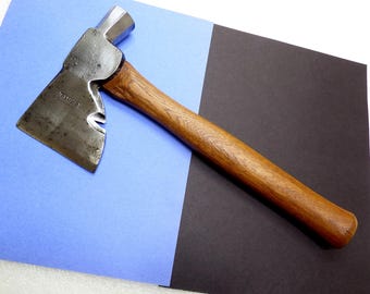 Vintage Plumb hatchet axe hammer camping camper garden gardening wood chopping cutting tool