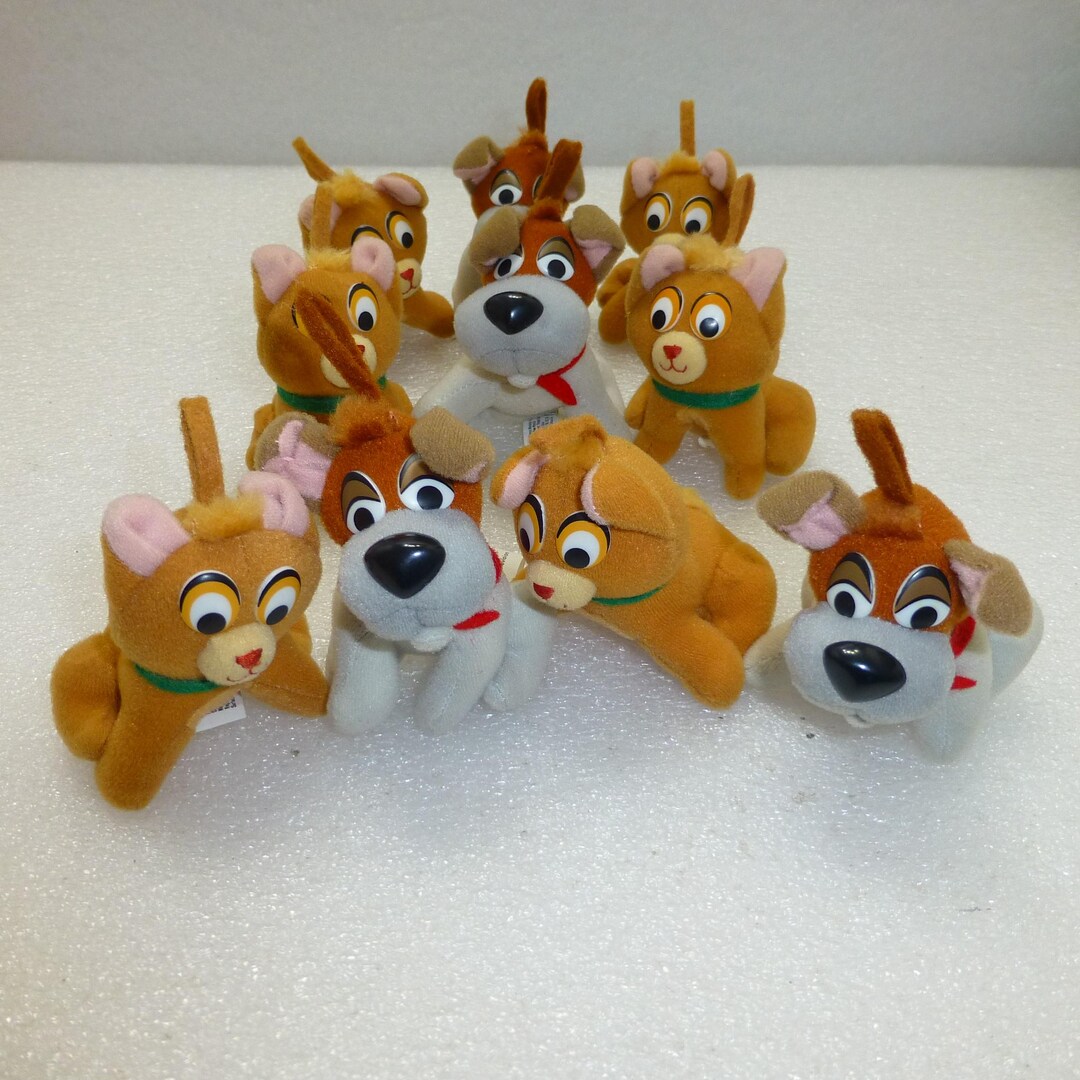 Large Lot Vintage Disney Dodger Dog Oliver Cat Christmas Holiday ...