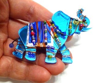 Vintage hand made mirrored elephant pin brooch Bent Nicks New Orleans artisans Nick Maggio Bentley Lovelace jewelry
