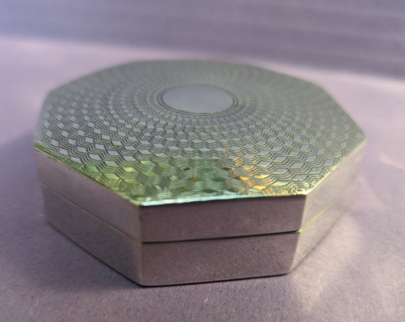 PRICE REDUCTION **** Engine turned hallmarked sil… - image 5