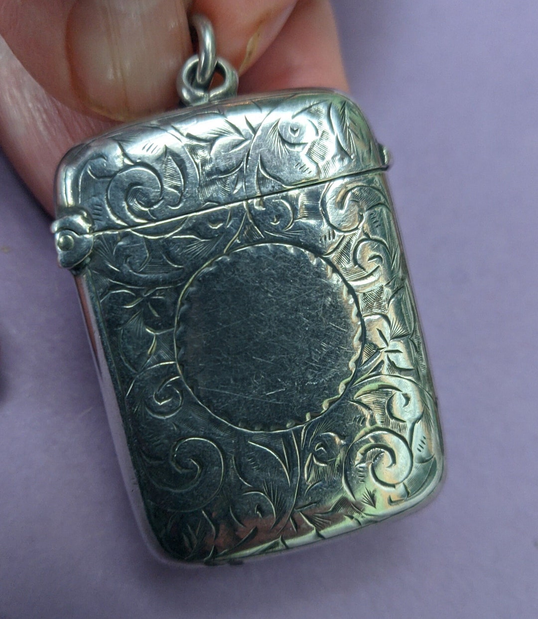Silver Matchbox Vesta, Curved Back, Hallmarked 1897 Birmingham, Albert