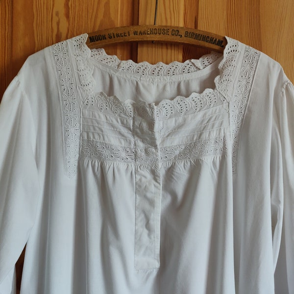 Vintage Powell Craft, pin tucked and lace trimmed cotton nightgown full length size large, UK up to 38 inch chest