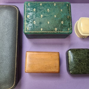 Jewellery display boxes late 19th to early 20th Century