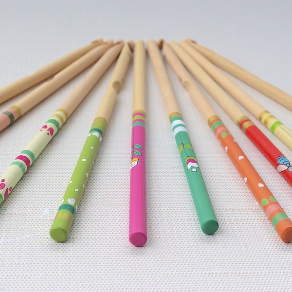 Handmade Crochet Hooks/Wooden Crochet Hooks for Crocheting