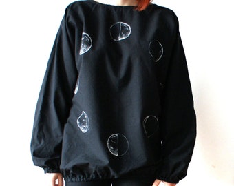 Oversize Moon phase shirt with full Moon, Long sleeve bat blouse perfect for witch and Lunar lover.