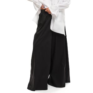 Black Wide-Leg Pants