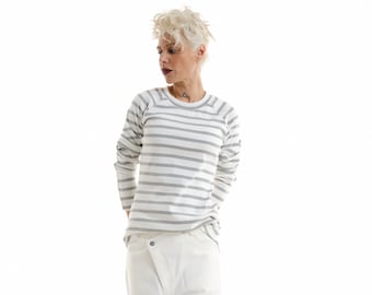 Handmade Striped Viscose Sweatshirt: Relaxed Fit Long Sleeve Top