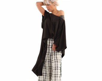 Haut extravagant noir, longue tunique à épaules dénudées, tunique asymétrique pour femme