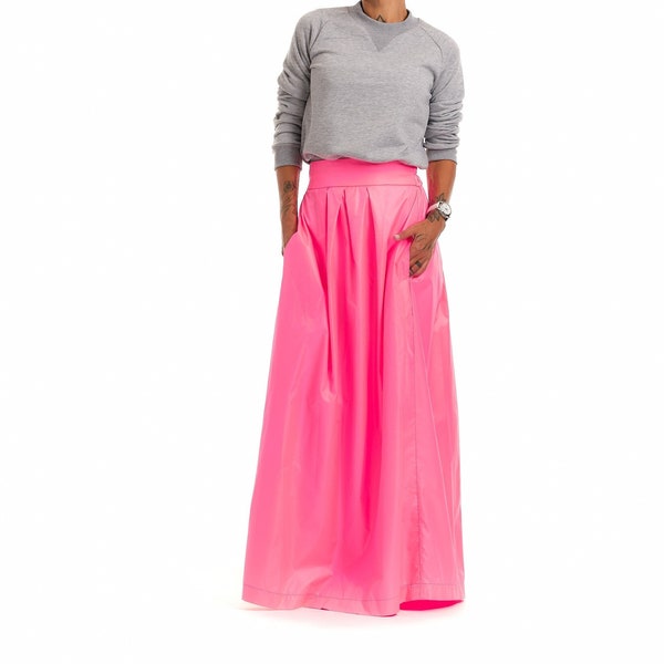 Woman Neon Pink Maxi Skirt