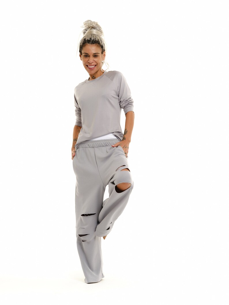 Grau Zerrissenes Sweatsuit Set Bild 2